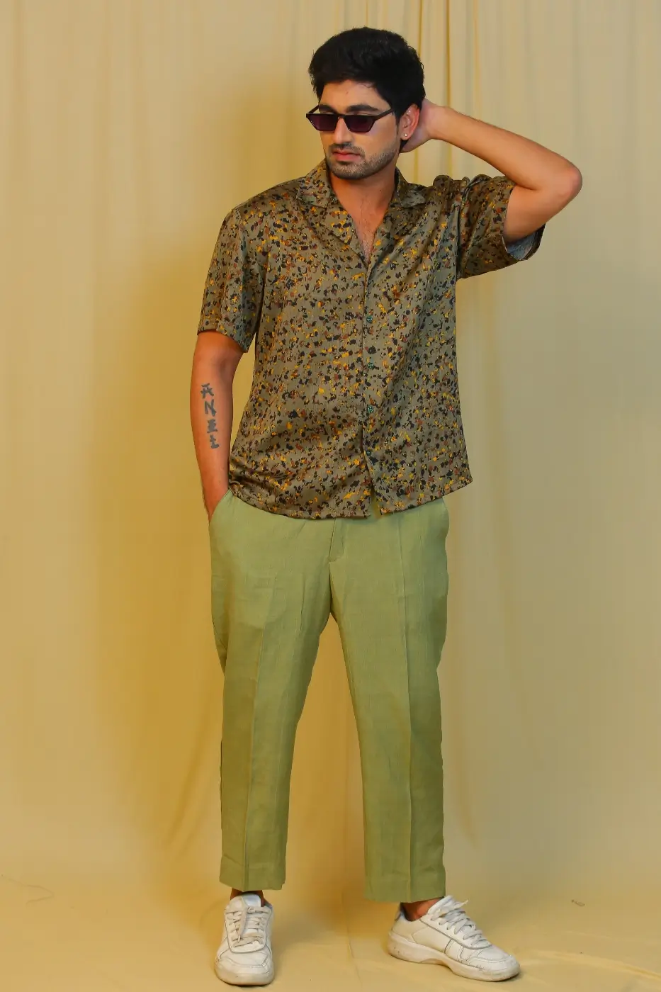 camouflage-print-satin-shirt-with-cuban-collar-and-green-pants-m--satin-green?uid=1682592877