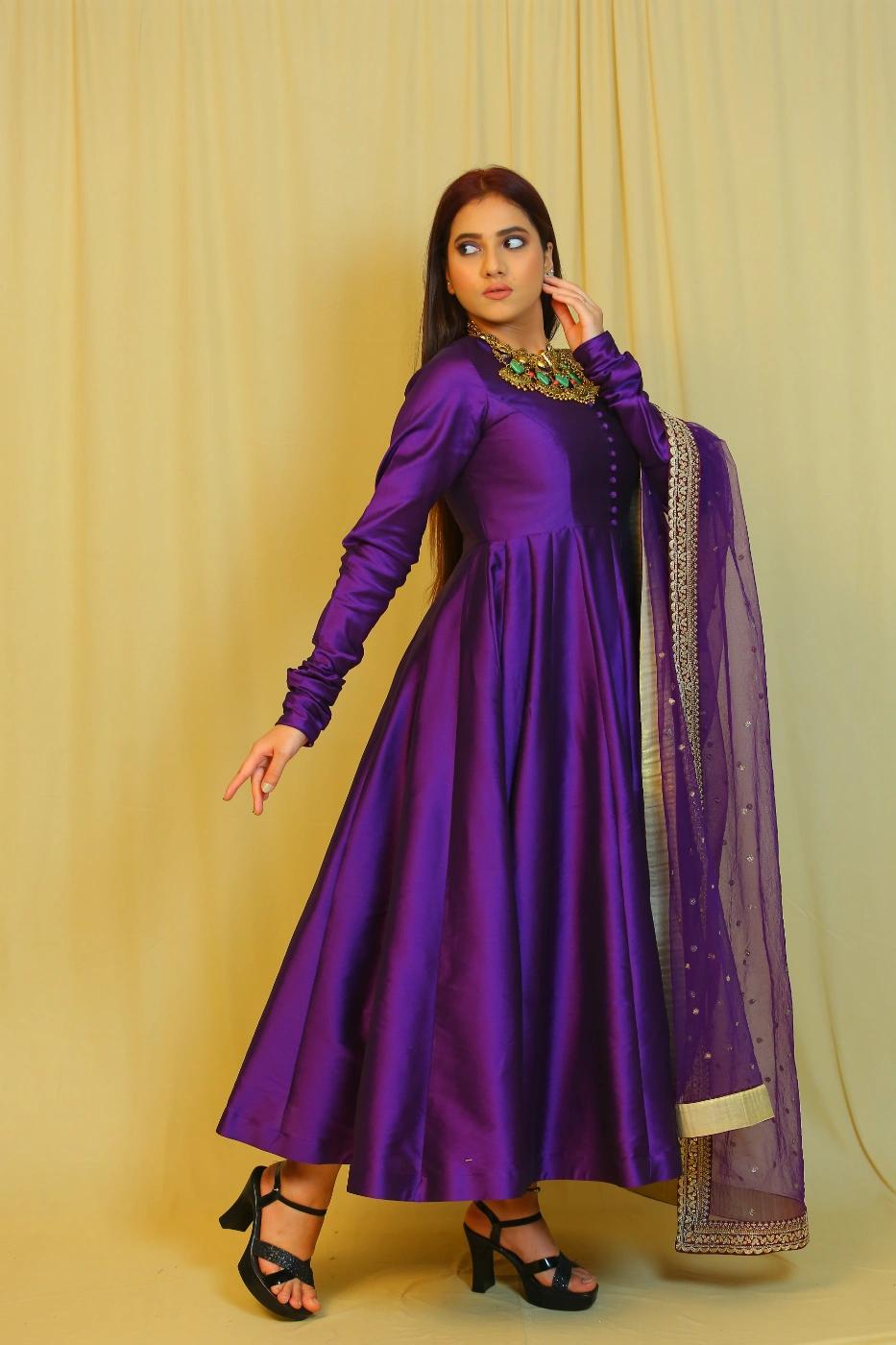 purple-anarkali-set-m?uid=1674806164