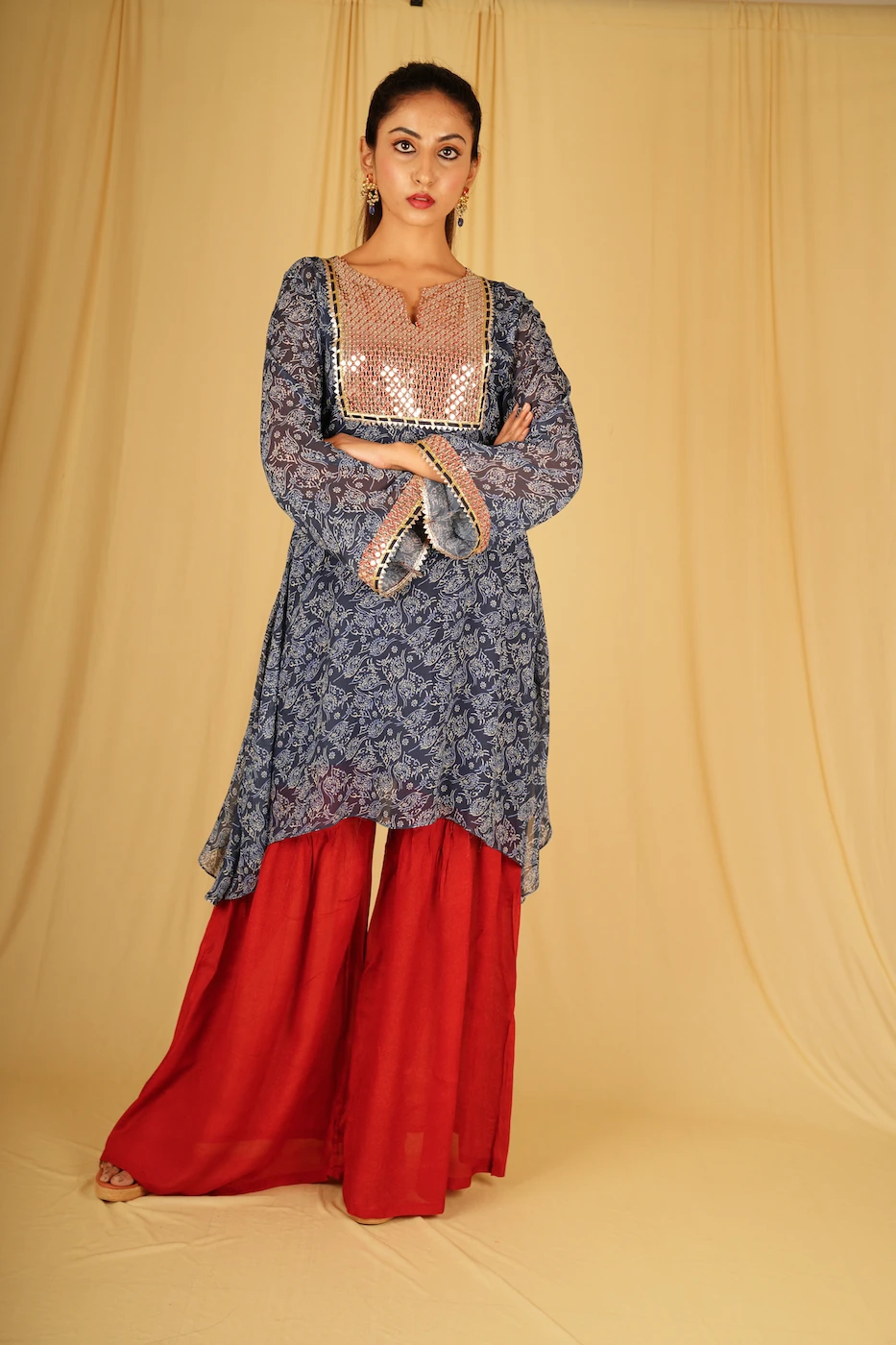 indigo-blue-and-white-floral-printed-chiffon-kurta-with-maroon-sequin-work-yolk-and-maroon-sharara-m?uid=1674969391