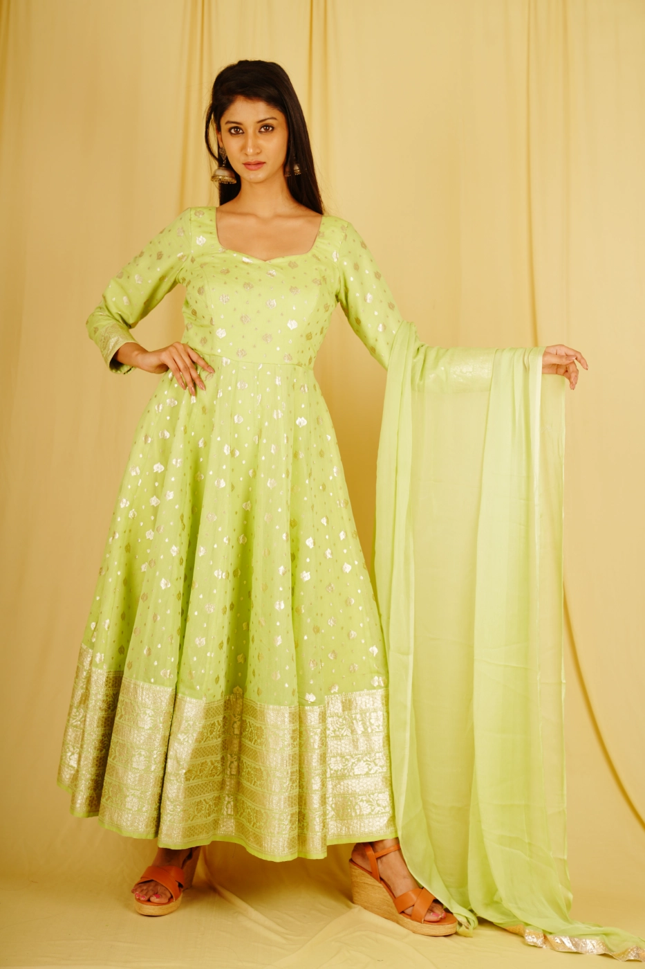 anarkali-1-custom-tailored--light-green?uid=1682684263